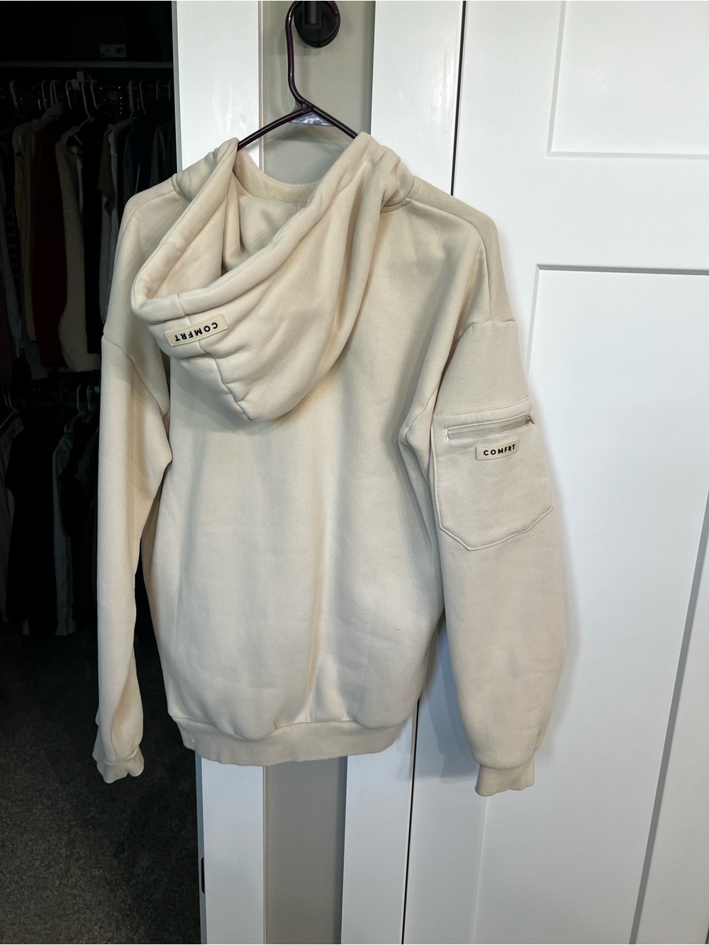 Comfrt Hoodie - Picture 4 of 4